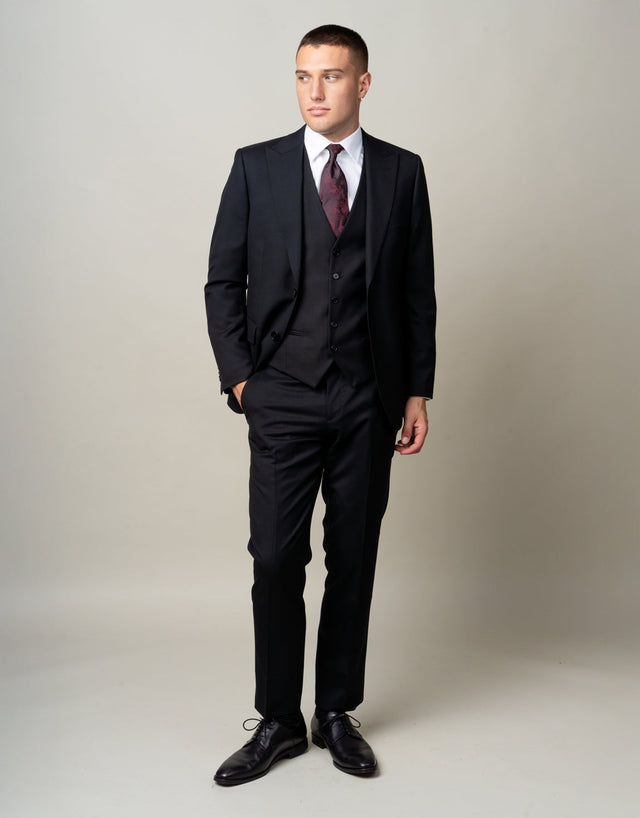 Lyon Jet Black Peak Suit