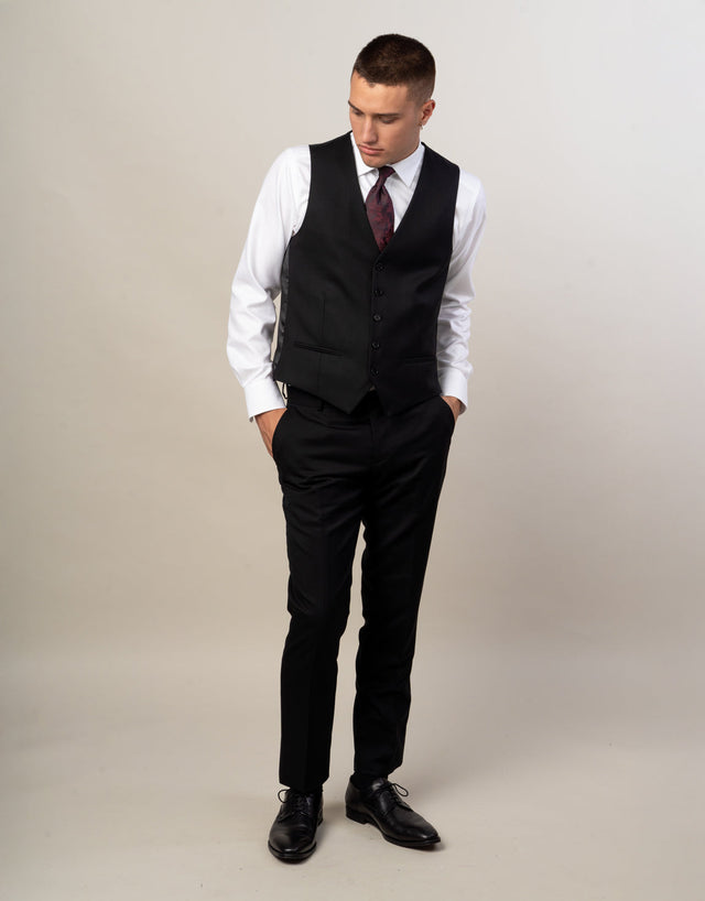 Lyon Jet Black Peak Suit