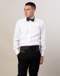 Ollie is 186cm wearing size M Regular