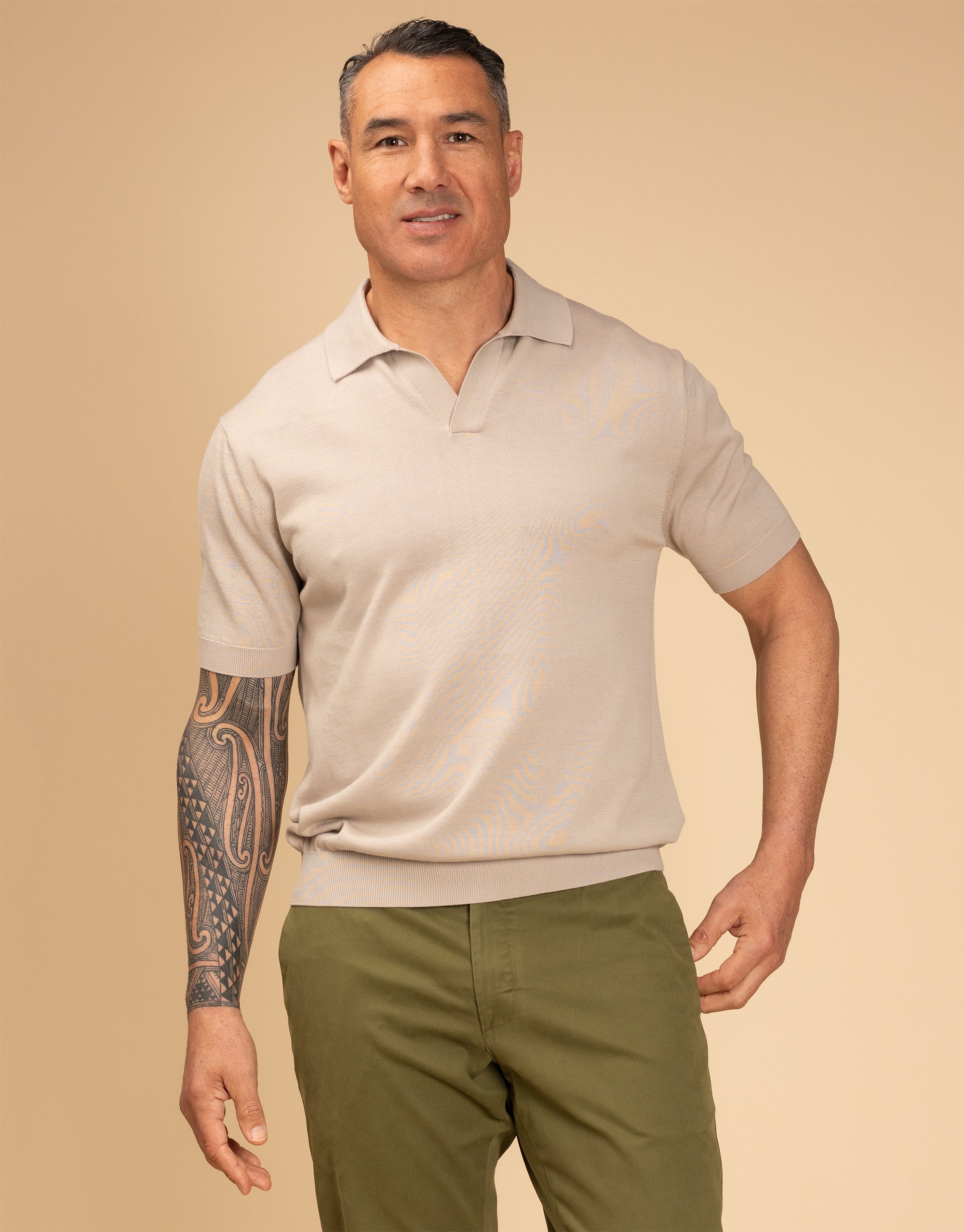 Scott is 191cm wearing size XL