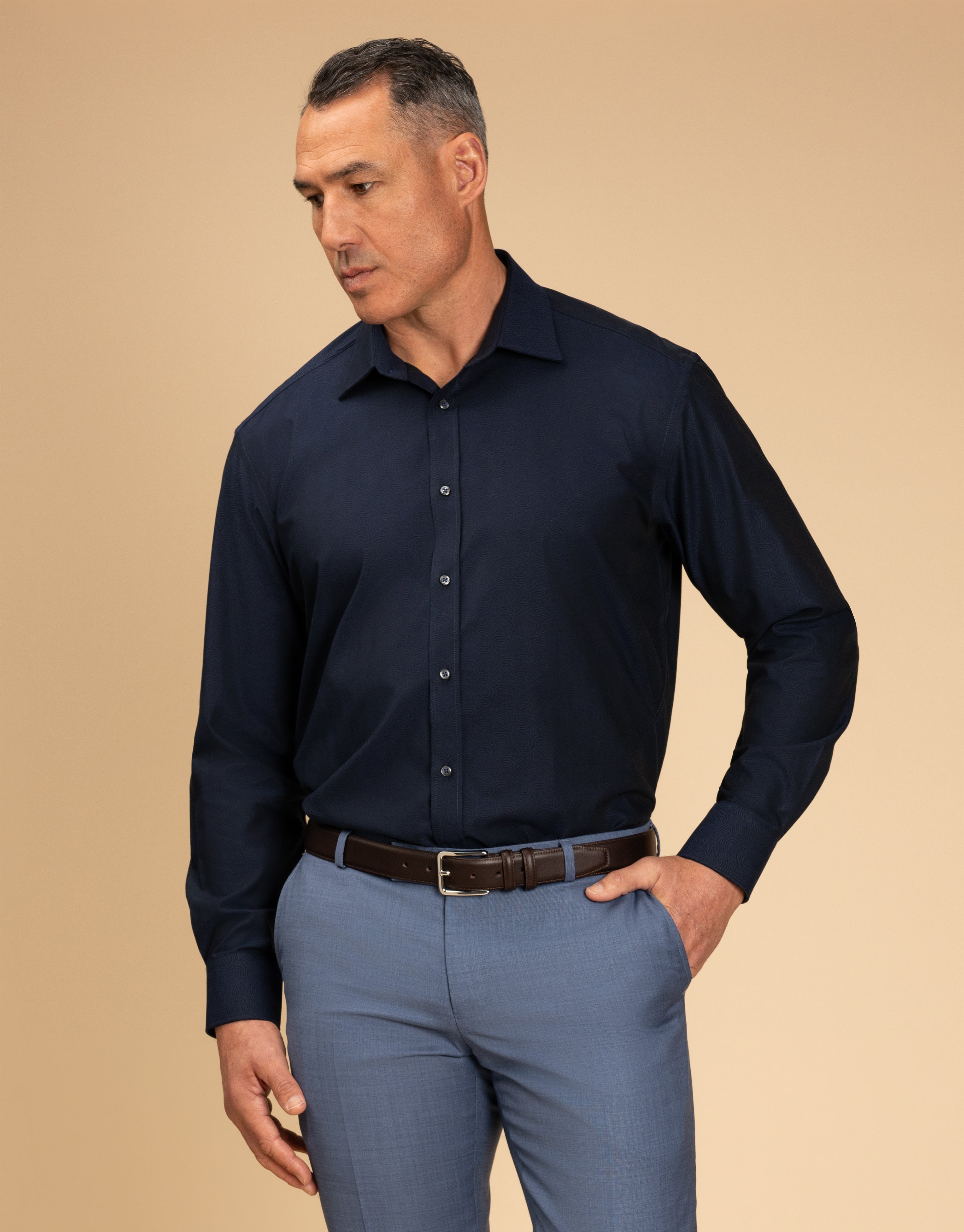 Scott is 191cm wearing size XL Tall