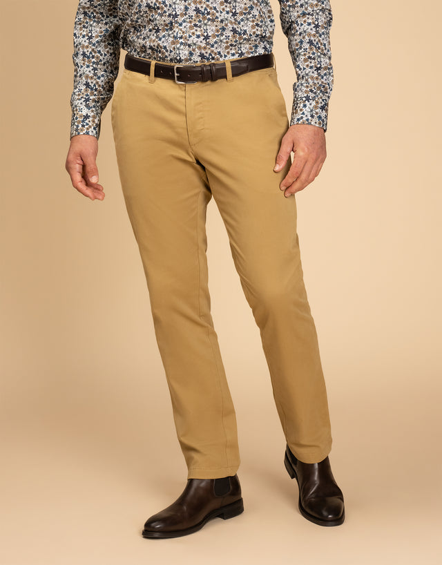 Tyler Brown Textured Chinos