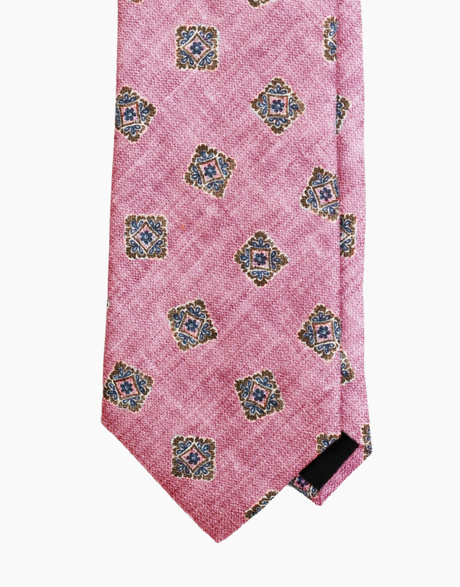 Dusty Rose Foulard Italian Silk Tie - tie point