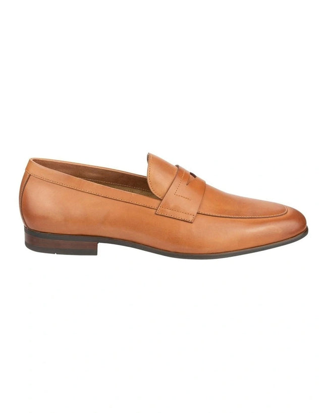 Florsheim Seville Tan Penny Strap Loafer