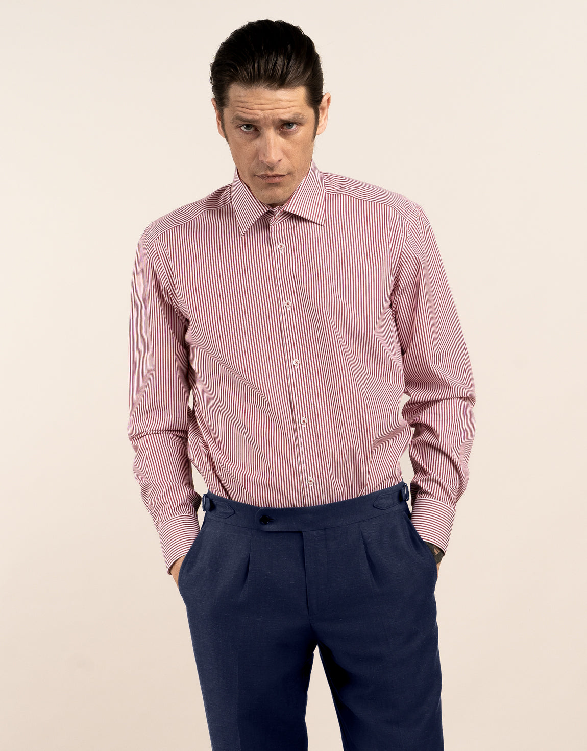 Vinnie is 185cm wearing size M Regular