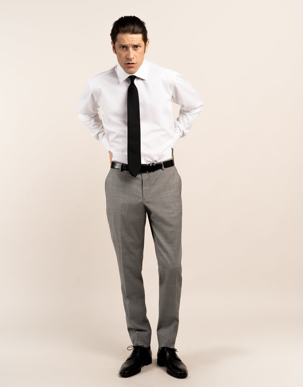 Vinnie is 185cm wearing size 84