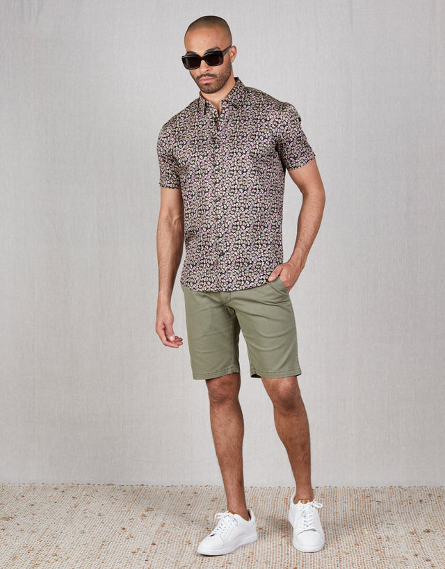 Waihi Black & Pink Paisley Short Sleeve Shirt