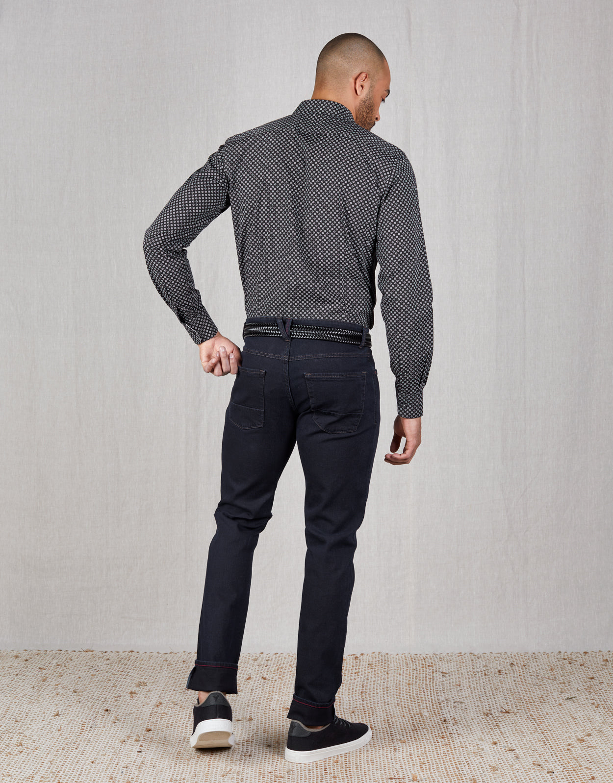 Kurt Textured Indigo Jeans