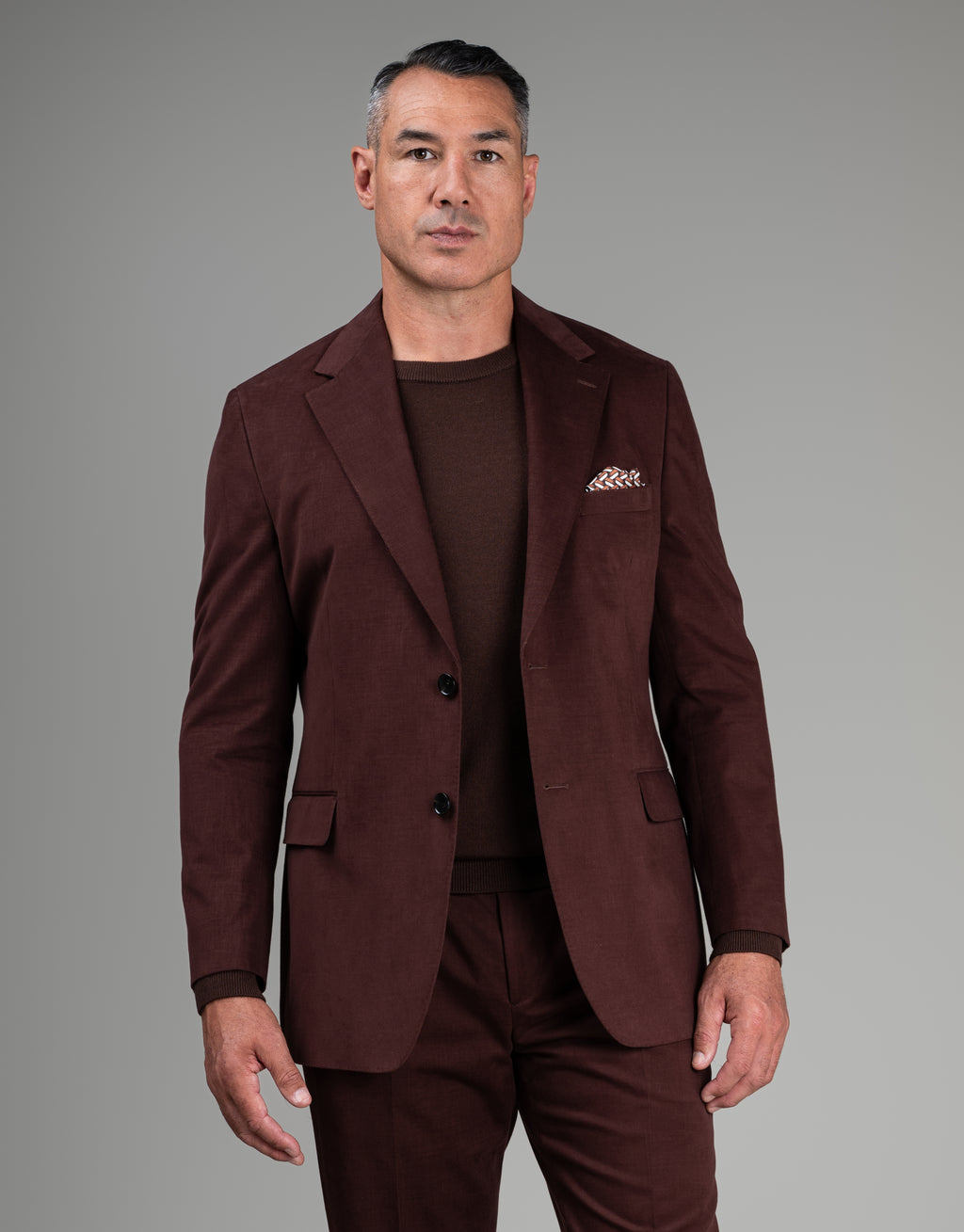 Scott is 191cm wearing size 112 Tall jacket & 92 trouser